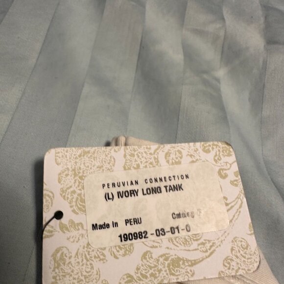 Peruvian Connection Ivory Tank NWT - Picture 6 of 6